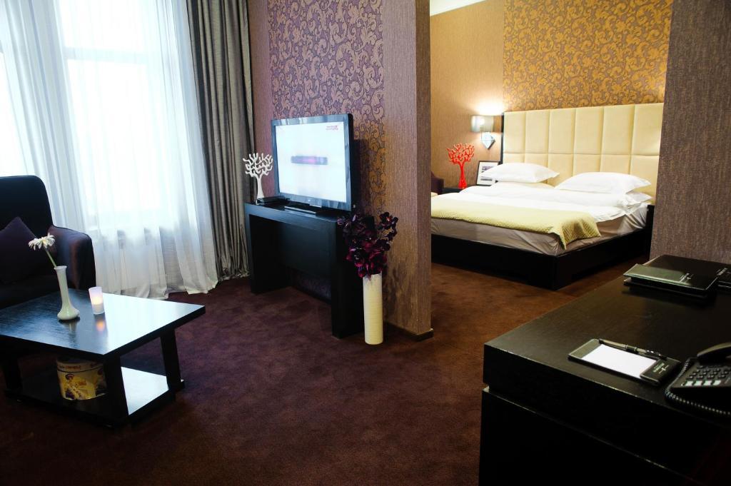 Jelsomino Boutique Hotel Астана Стая снимка