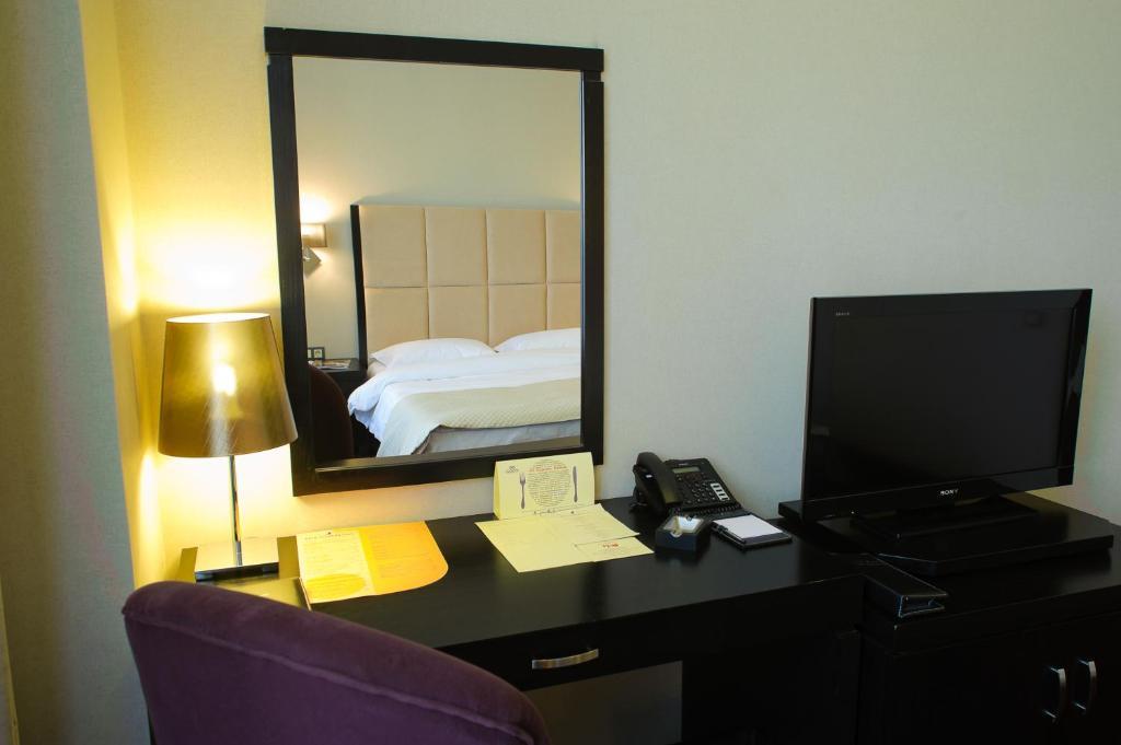 Jelsomino Boutique Hotel Астана Стая снимка