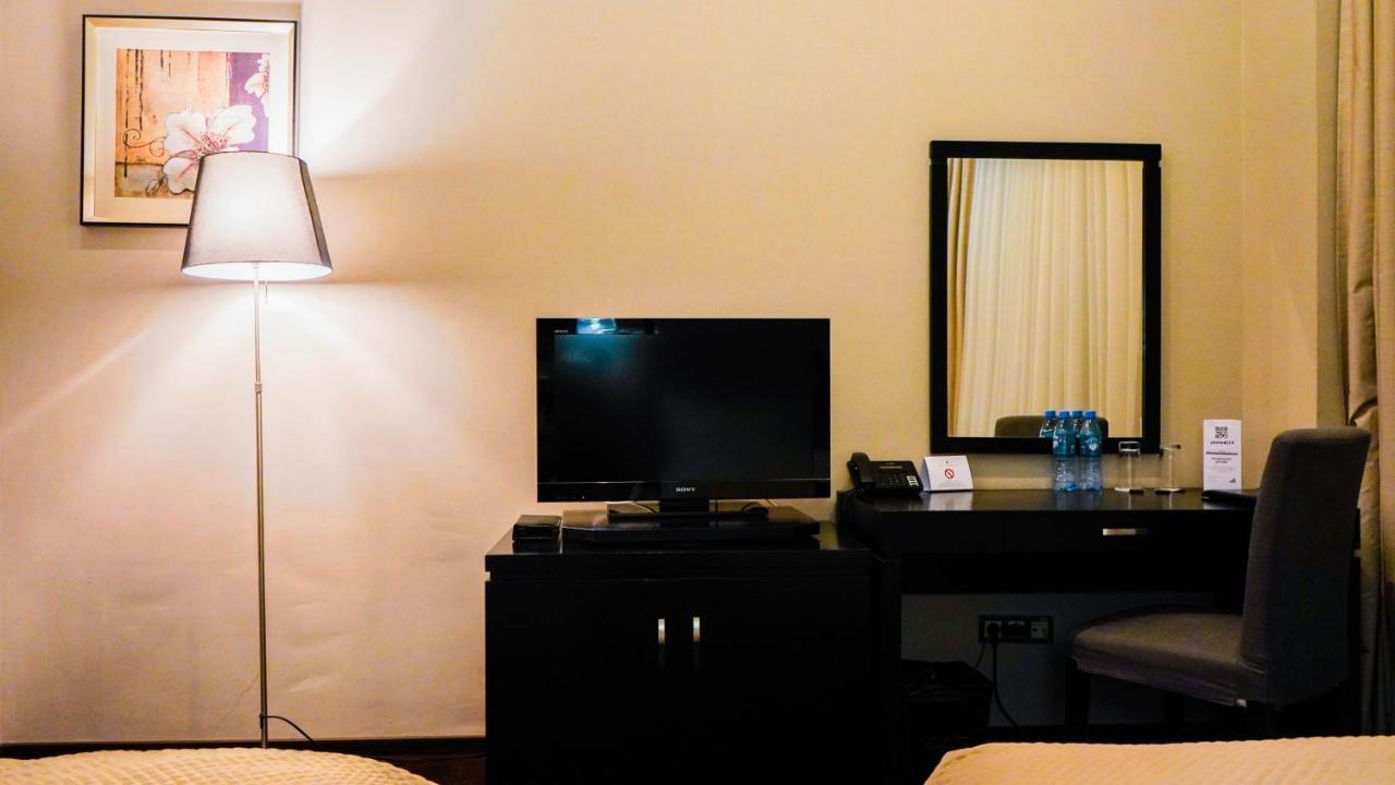 Jelsomino Boutique Hotel Астана Екстериор снимка